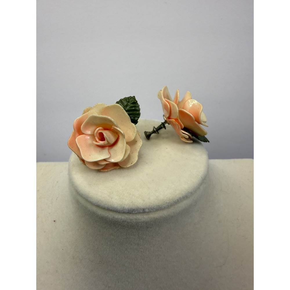 Vintage Peach Plastic Rose Earrings Screwback Romantic Victorian Grandmacore